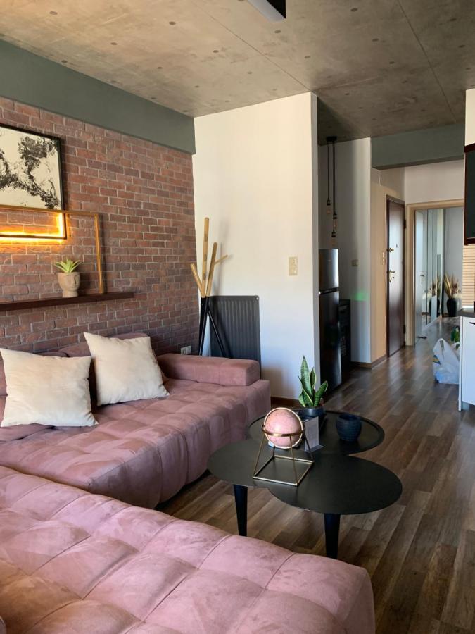 The Grey Apartments 沃洛斯 外观 照片